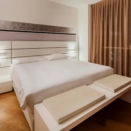 Apartament Portus *