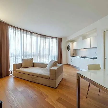 Portus Apartment